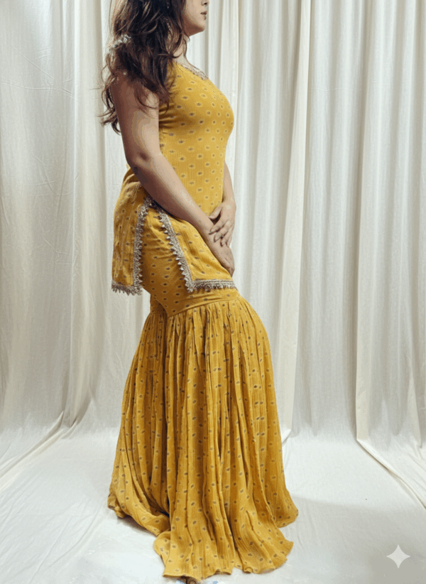Gemini_Generated_Image_q75en5q75en5q75e Mustard printed gharara set(3pc set)