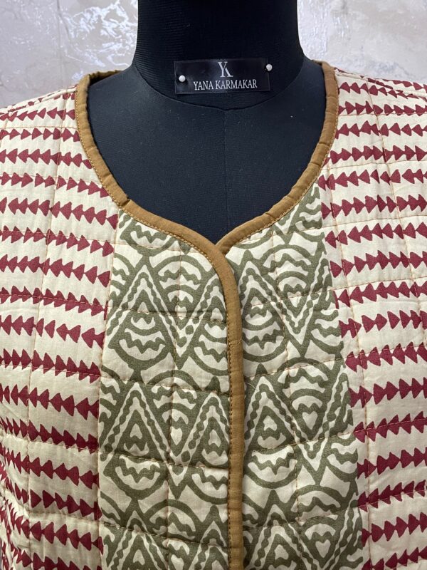IMG_7162 Multi-Print Reversible Cotton Quilt Jacket (Sleeveless)